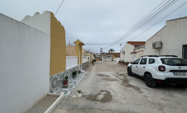 Venta - Bungalow -
Torrevieja - Carrefour