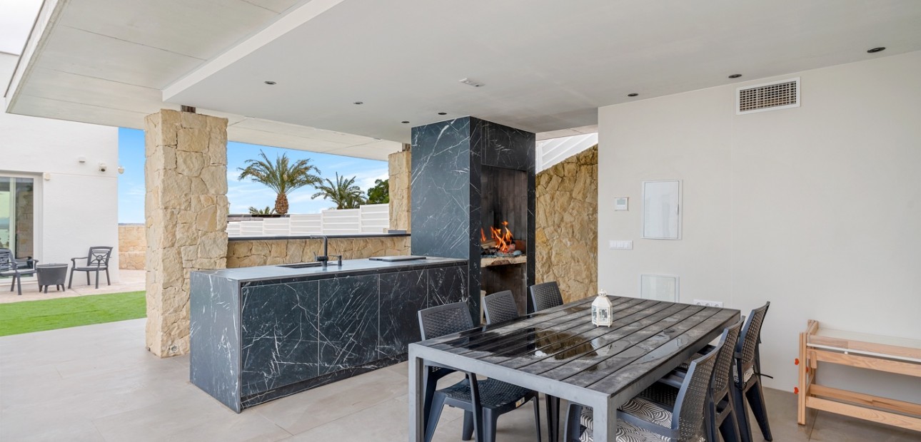 Sale - Detached Villa -
Algorfa - Lomas de La Juliana