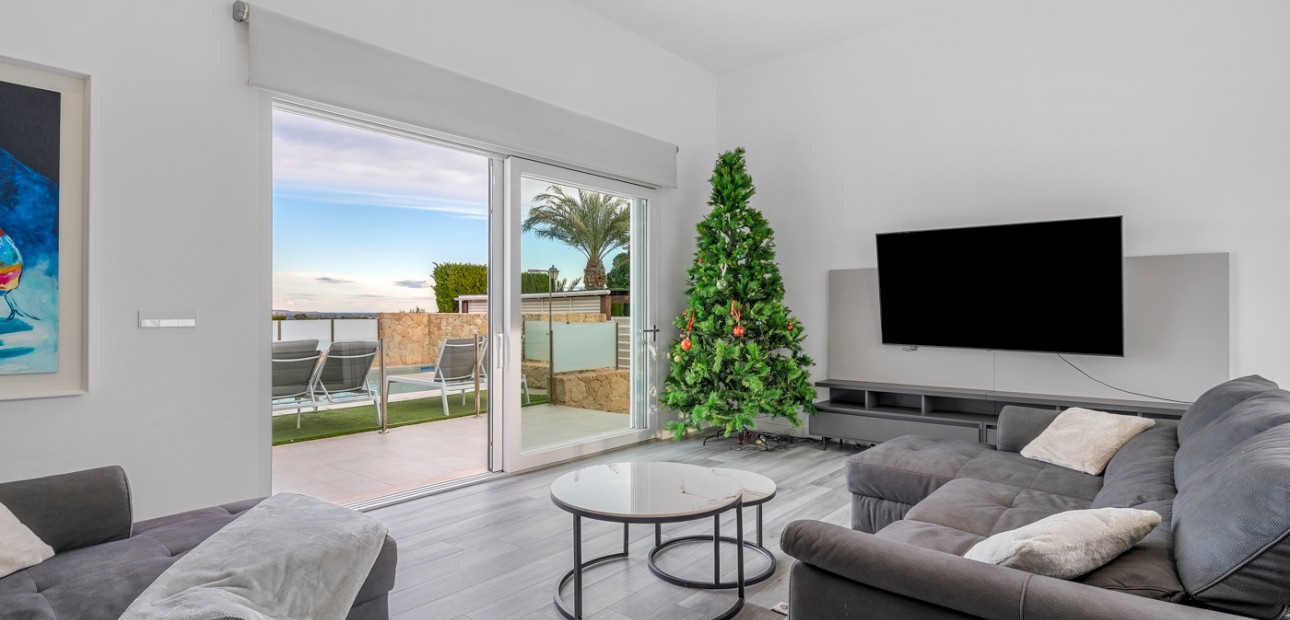 Sale - Detached Villa -
Algorfa - Lomas de La Juliana