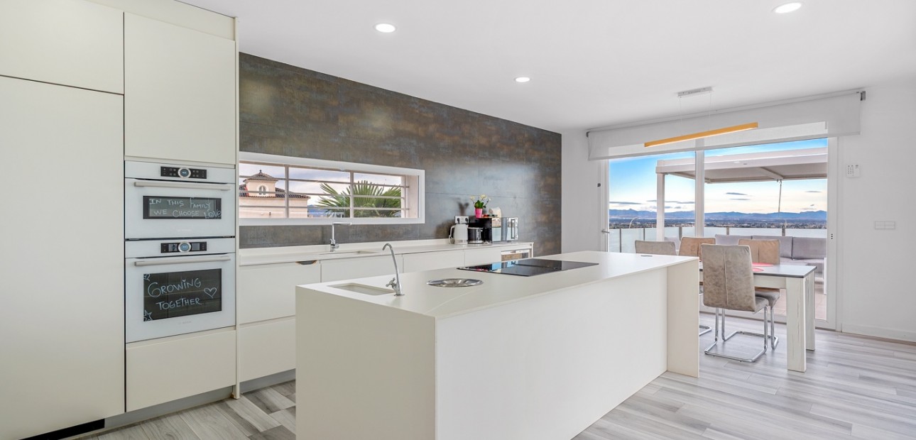 Sale - Detached Villa -
Algorfa - Lomas de La Juliana