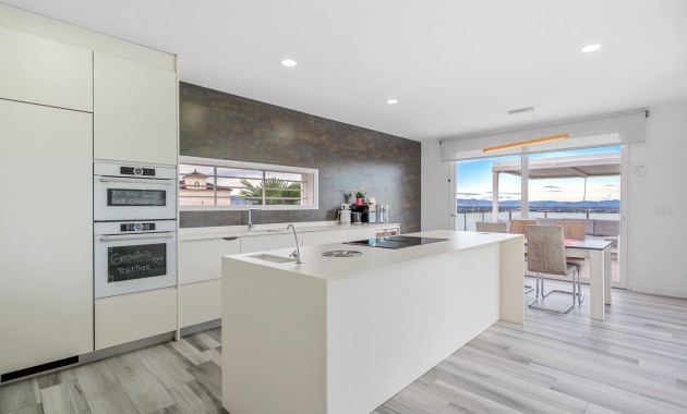 Sale - Detached Villa -
Algorfa - Lomas de La Juliana