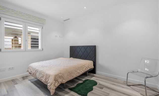 Sale - Detached Villa -
Algorfa - Lomas de La Juliana