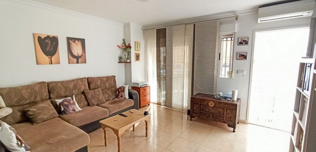 Herverkoop - Appartement / flat -
Formentera del Segura