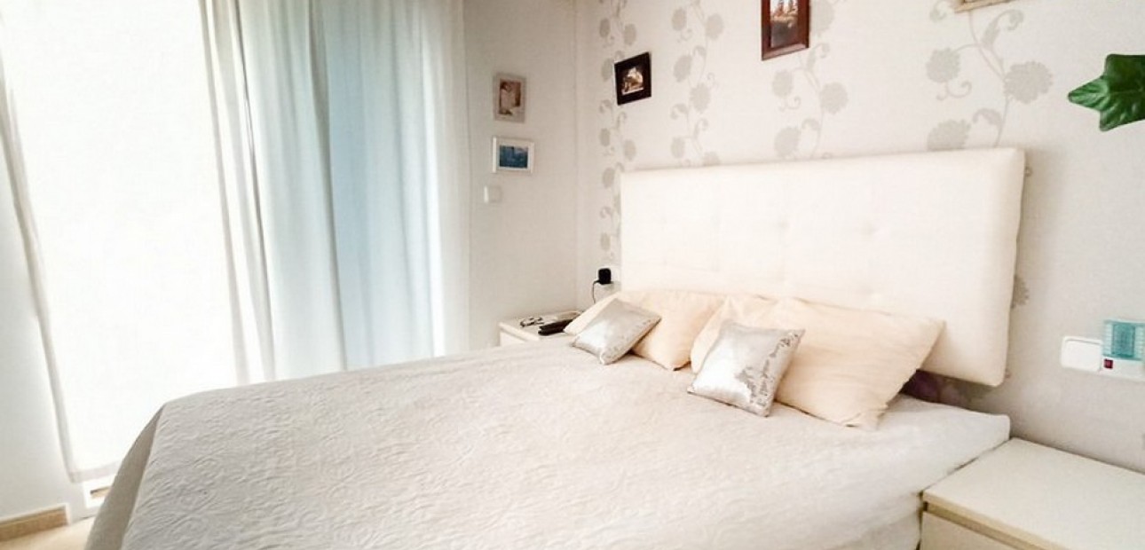 Herverkoop - Appartement / flat -
Formentera del Segura