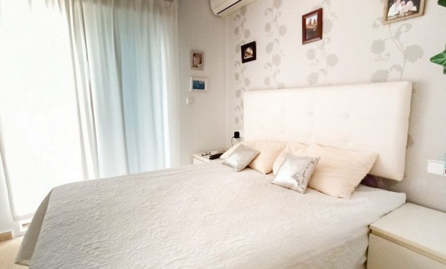 Herverkoop - Appartement / flat -
Formentera del Segura