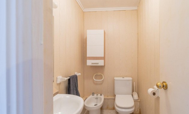 Venta - Apartamento / piso -
Torrevieja - Rocio del mar