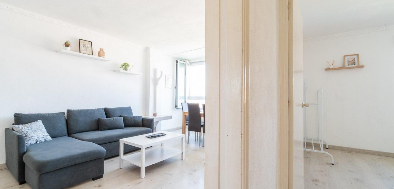 Venta - Apartamento / piso -
Torrevieja - Rocio del mar