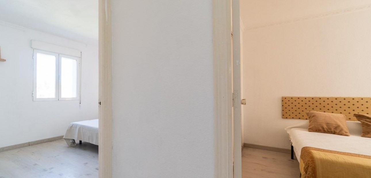 Venta - Apartamento / piso -
Torrevieja - Rocio del mar