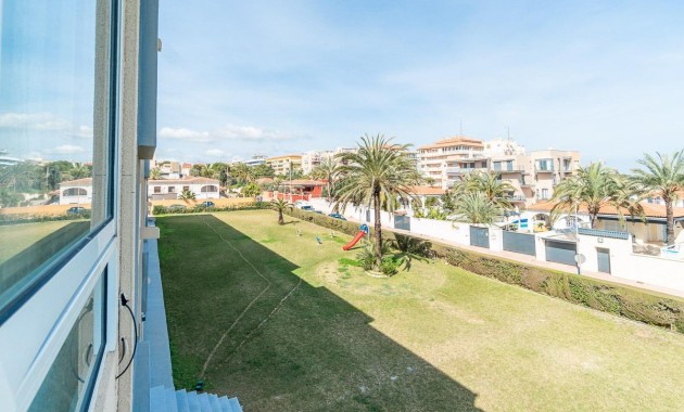 Venta - Apartamento / piso -
Torrevieja - Rocio del mar