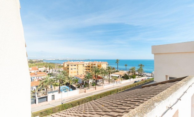 Venta - Apartamento / piso -
Torrevieja - Rocio del mar