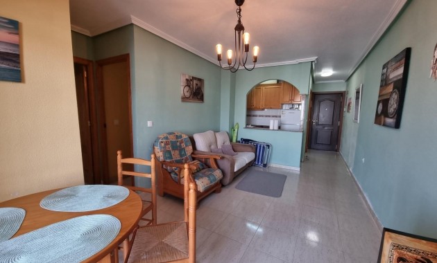Venta - Apartamento / piso -
Torrevieja - Centro