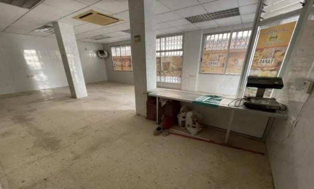 Venta - Commercial Unit -
Alicante - Altozano