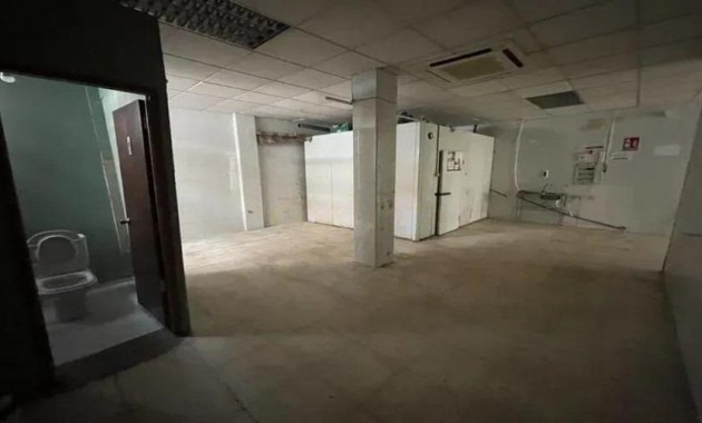 Venta - Commercial Unit -
Alicante - Altozano