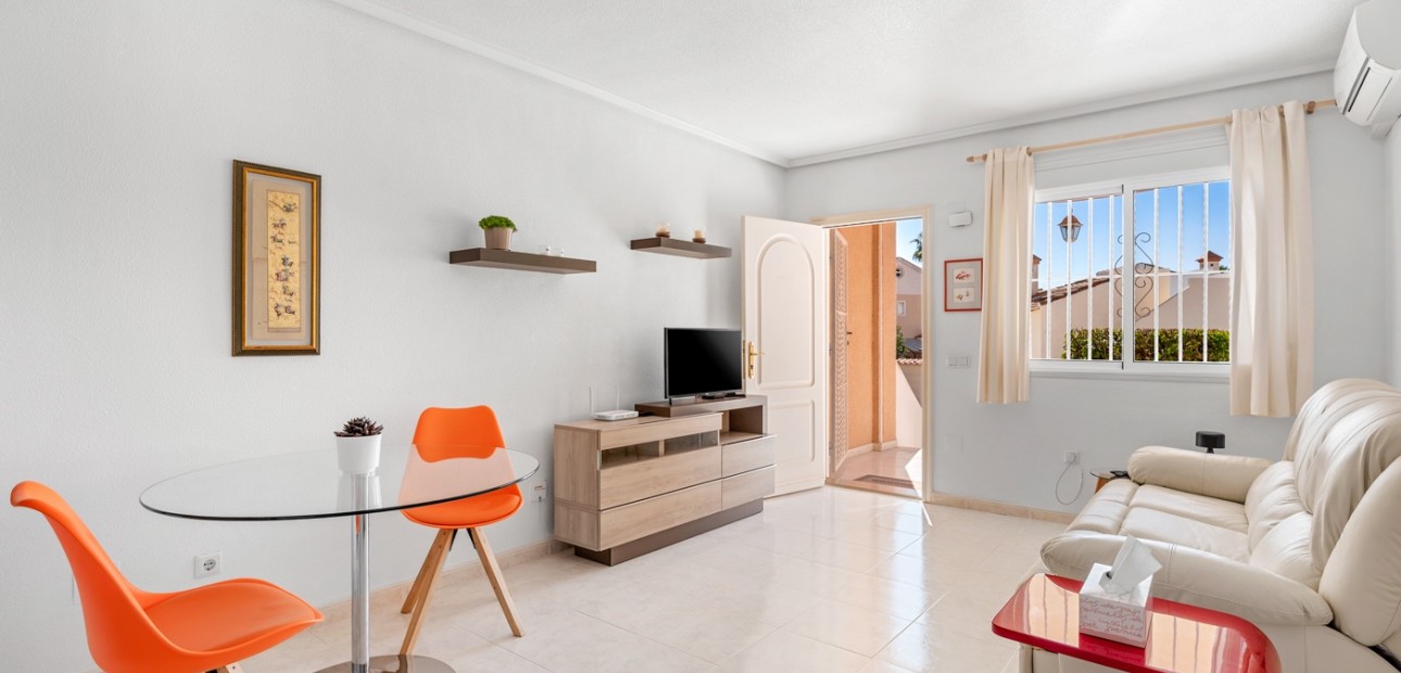 Venta - Adosado -
Ciudad Quesada - Rojales