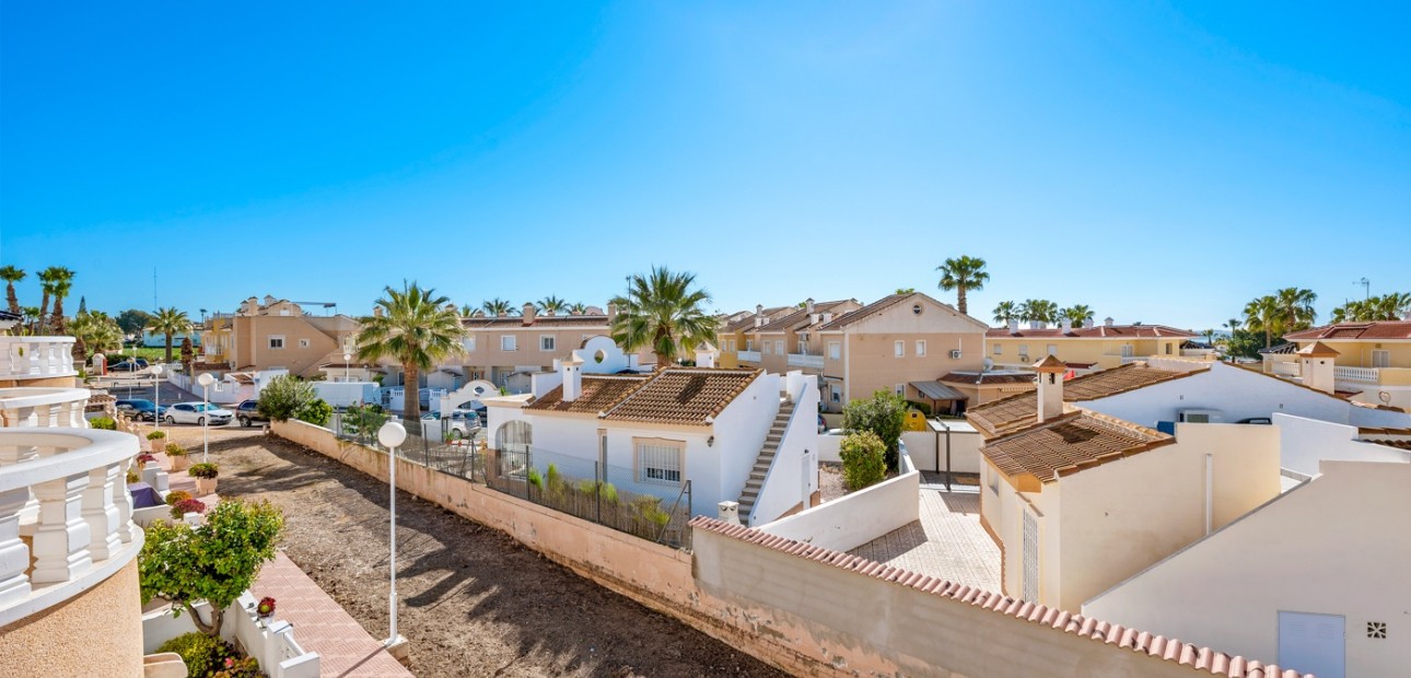 Venta - Adosado -
Ciudad Quesada - Rojales