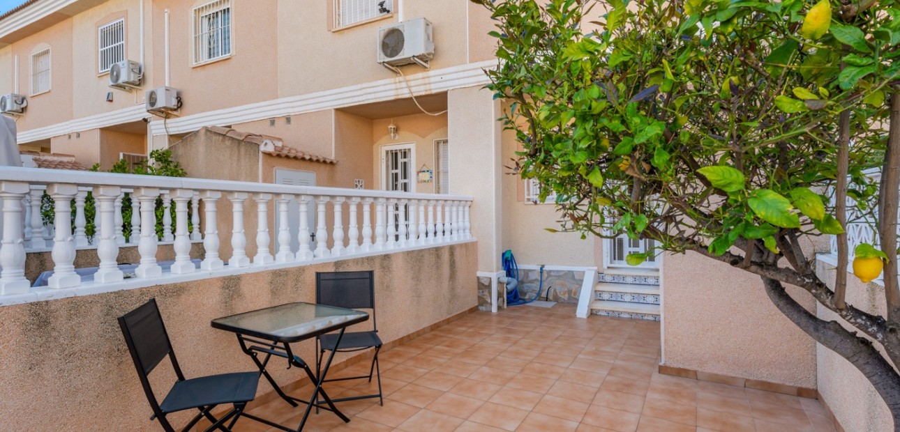 Venta - Adosado -
Ciudad Quesada - Rojales