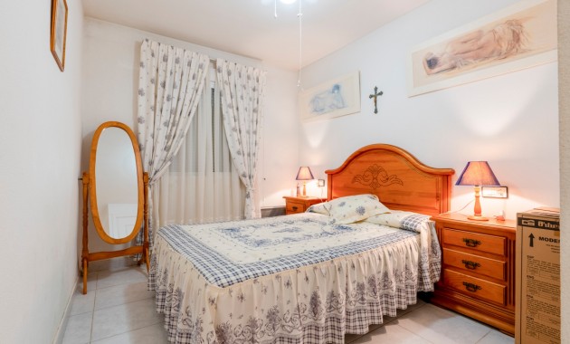 Herverkoop - Bungalow -
Orihuela Costa