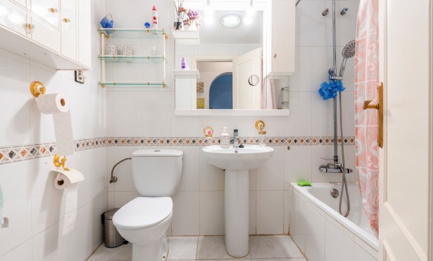 Herverkoop - Bungalow -
Orihuela Costa