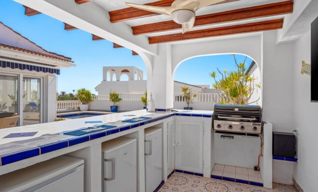 Herverkoop - Villa -
Ciudad Quesada