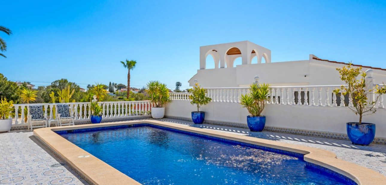 Herverkoop - Villa -
Ciudad Quesada