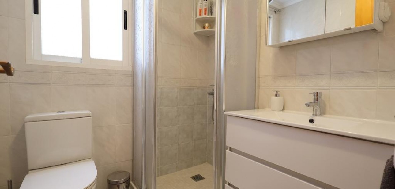 Herverkoop - Appartement / flat -
Torrevieja - Centro