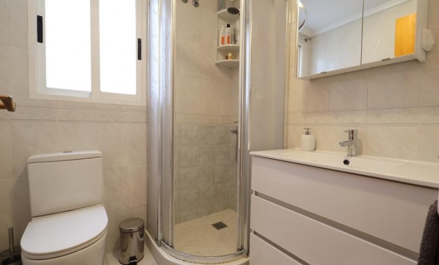 Herverkoop - Appartement / flat -
Torrevieja - Centro