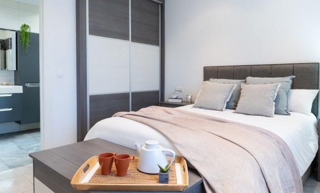 Herverkoop - Villa -
Orihuela Costa - Playa Flamenca