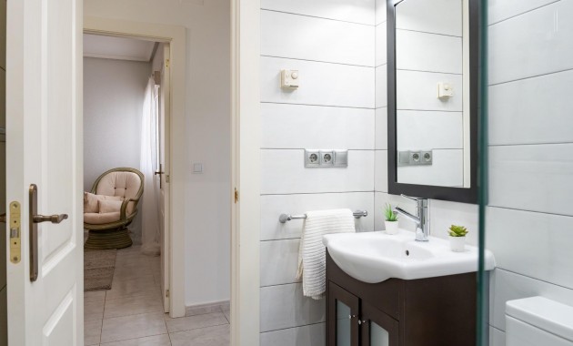 Herverkoop - Villa -
Orihuela Costa - Playa Flamenca