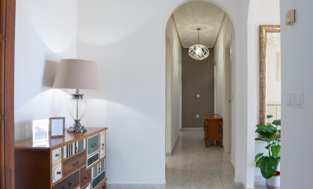 Herverkoop - Villa -
Orihuela Costa - Playa Flamenca