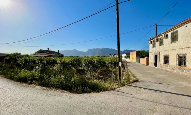 Herverkoop - Villa -
Orihuela