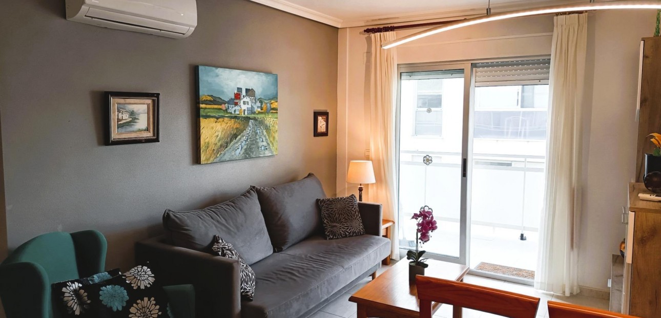 Herverkoop - Penthouse -
Orihuela Costa - Cabo Roig