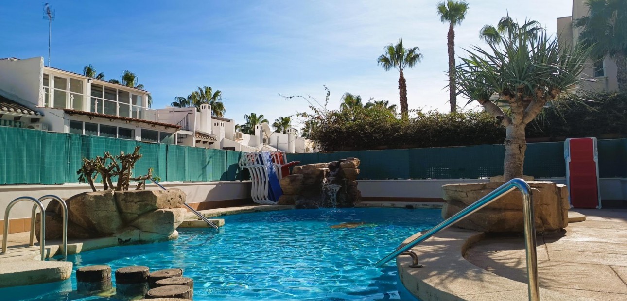 Herverkoop - Penthouse -
Orihuela Costa - Cabo Roig