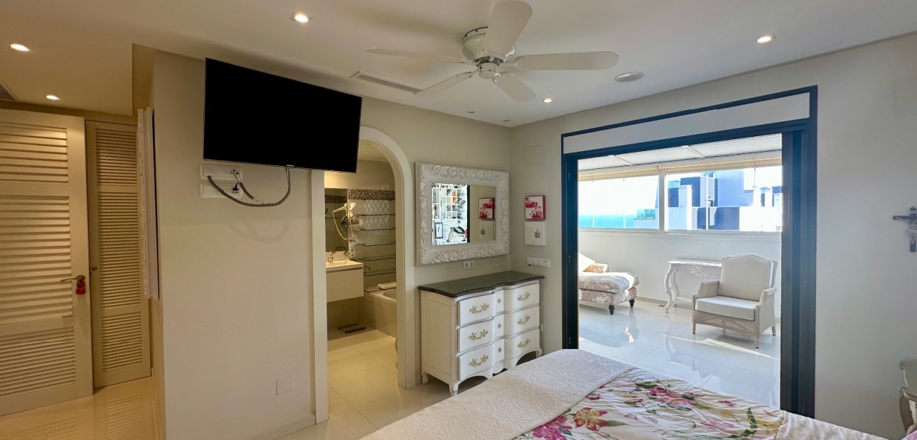 Herverkoop - Penthouse -
Guardamar del Segura - Marjal Beach