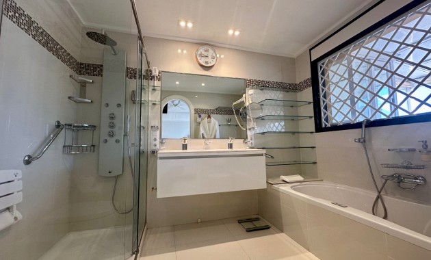 Herverkoop - Penthouse -
Guardamar del Segura - Marjal Beach