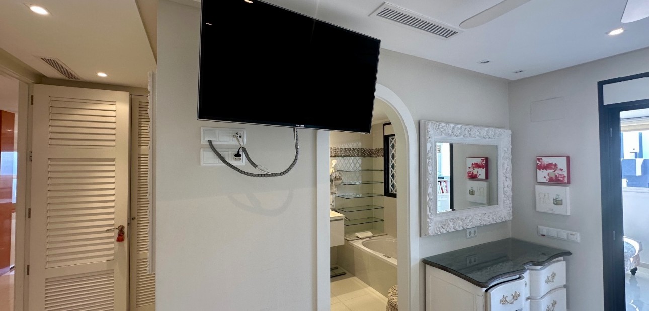 Herverkoop - Penthouse -
Guardamar del Segura - Marjal Beach