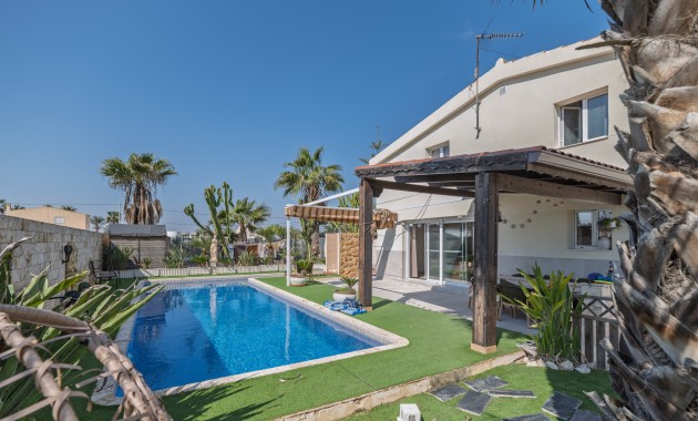 Venta - 5. Finca / Country Property -
Elche Pedanías - Daimés