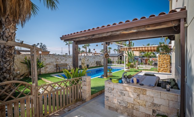 Venta - 5. Finca / Country Property -
Elche Pedanías - Daimés