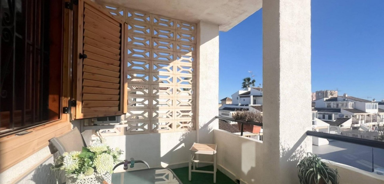 Herverkoop - Bungalow -
Torrevieja - Miramar - Torre del Moro