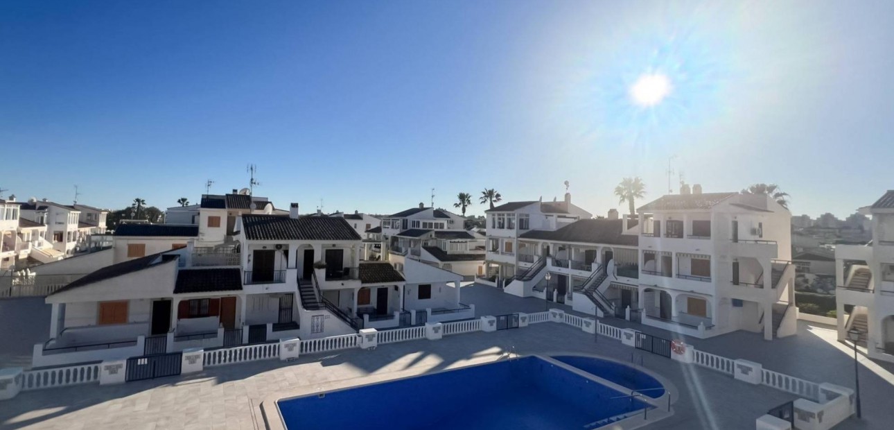 Herverkoop - Bungalow -
Torrevieja - Miramar - Torre del Moro