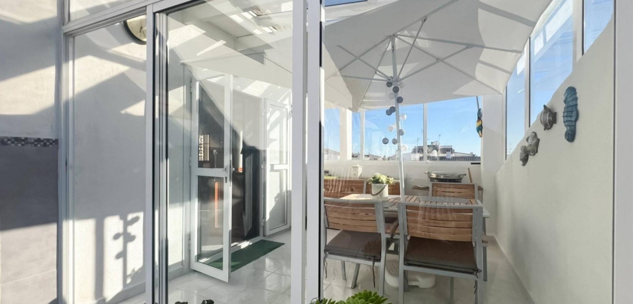 Herverkoop - Bungalow -
Torrevieja - Miramar - Torre del Moro