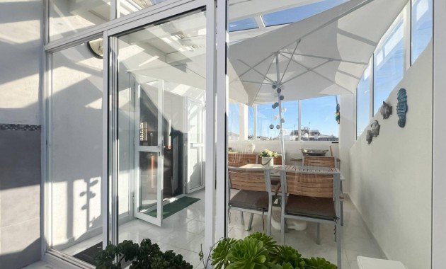 Herverkoop - Bungalow -
Torrevieja - Miramar - Torre del Moro