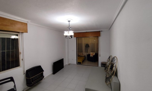 Herverkoop - Appartement / flat -
Torrevieja - El chaparral