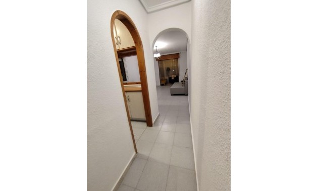 Herverkoop - Appartement / flat -
Torrevieja - El chaparral