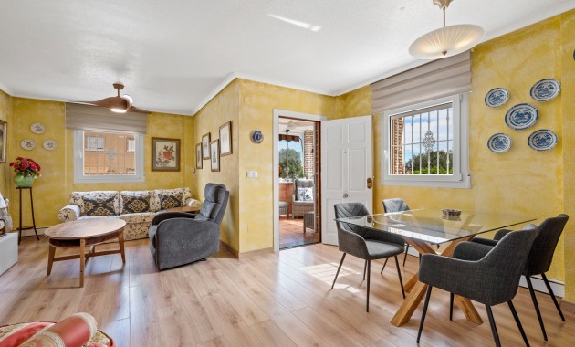 Herverkoop - Quad Villa -
Ciudad Quesada - Doña Pepa