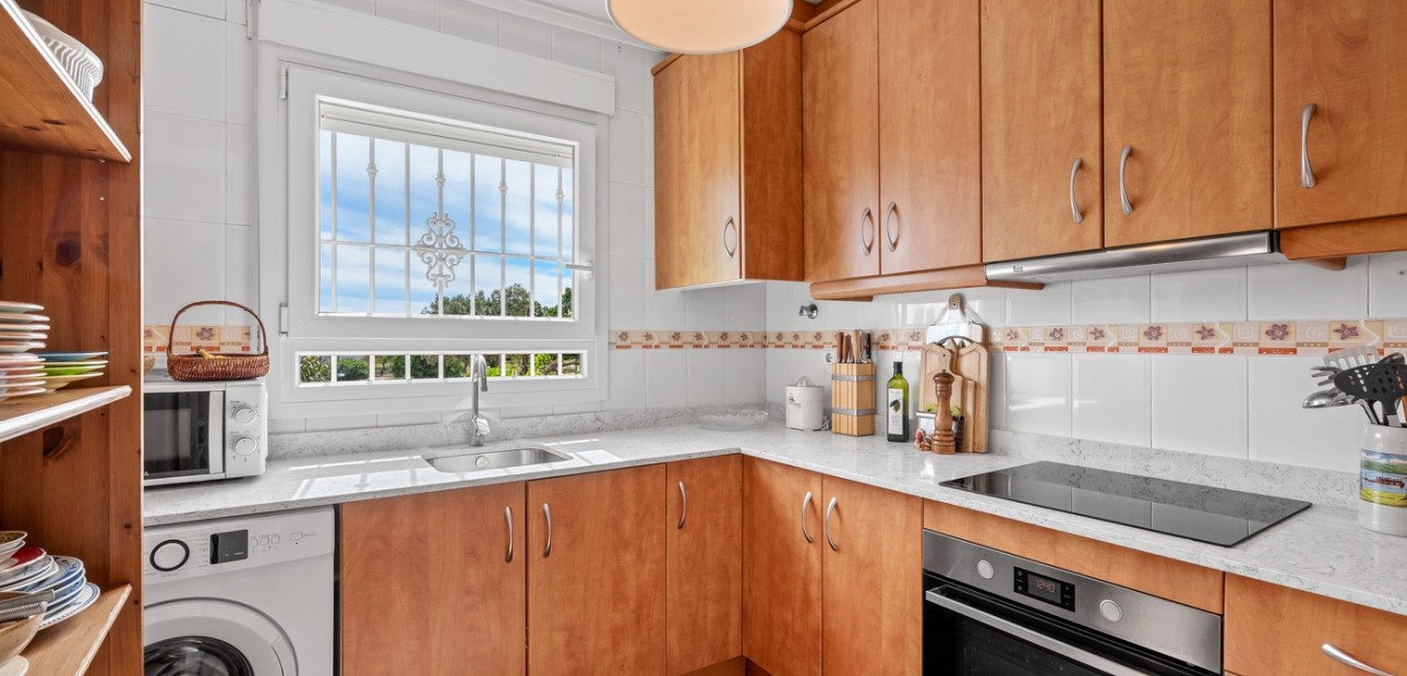 Herverkoop - Quad Villa -
Ciudad Quesada - Doña Pepa