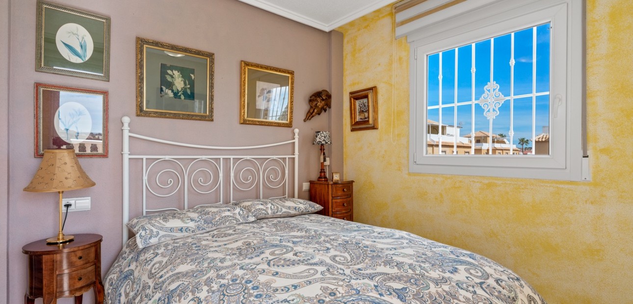 Herverkoop - Quad Villa -
Ciudad Quesada - Doña Pepa