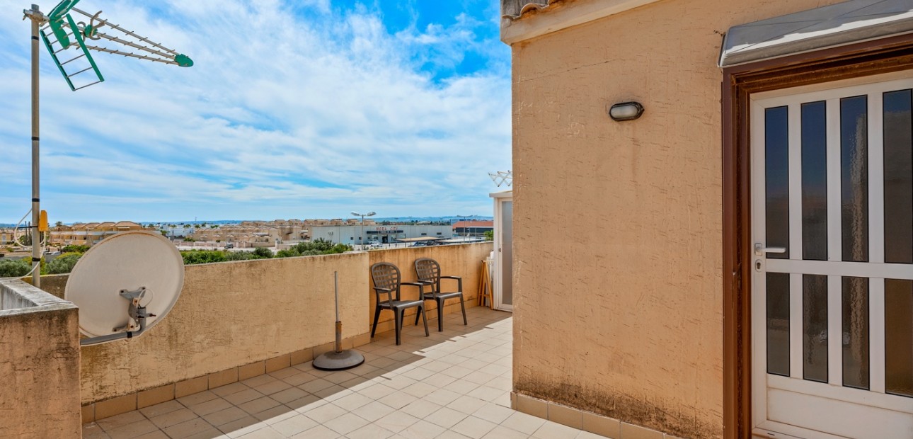 Herverkoop - Quad Villa -
Ciudad Quesada - Doña Pepa