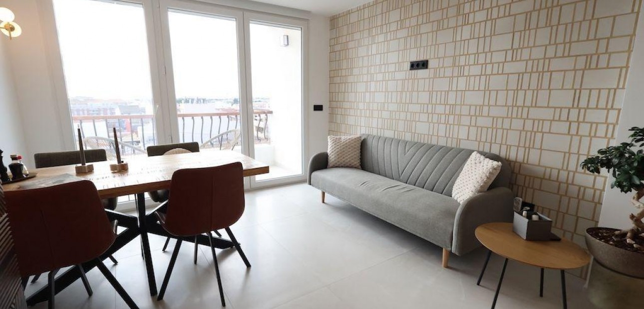 Herverkoop - Appartement / flat -
Pilar de la Horadada - Zona Pueblo