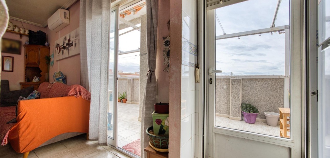 Herverkoop - Penthouse -
Torrevieja - Acequion