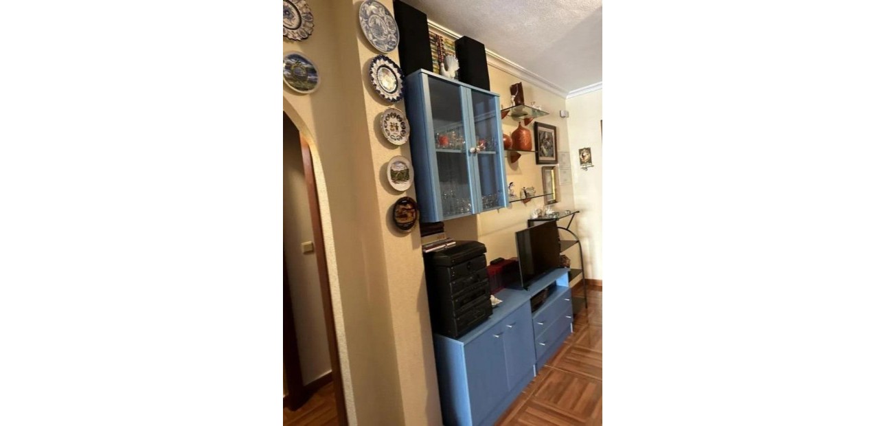 Herverkoop - Villa -
Torrevieja - Torreblanca